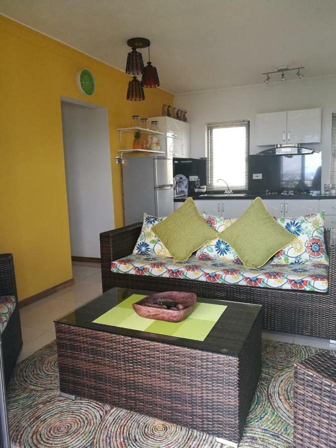 Zanana Penthouse Apartment Flic-en-Flacq Exterior foto